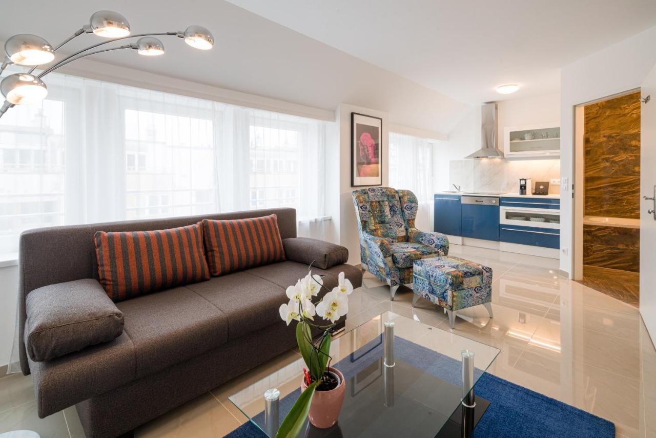 Best Western Plus Celebrity Suites Wenen Buitenkant foto