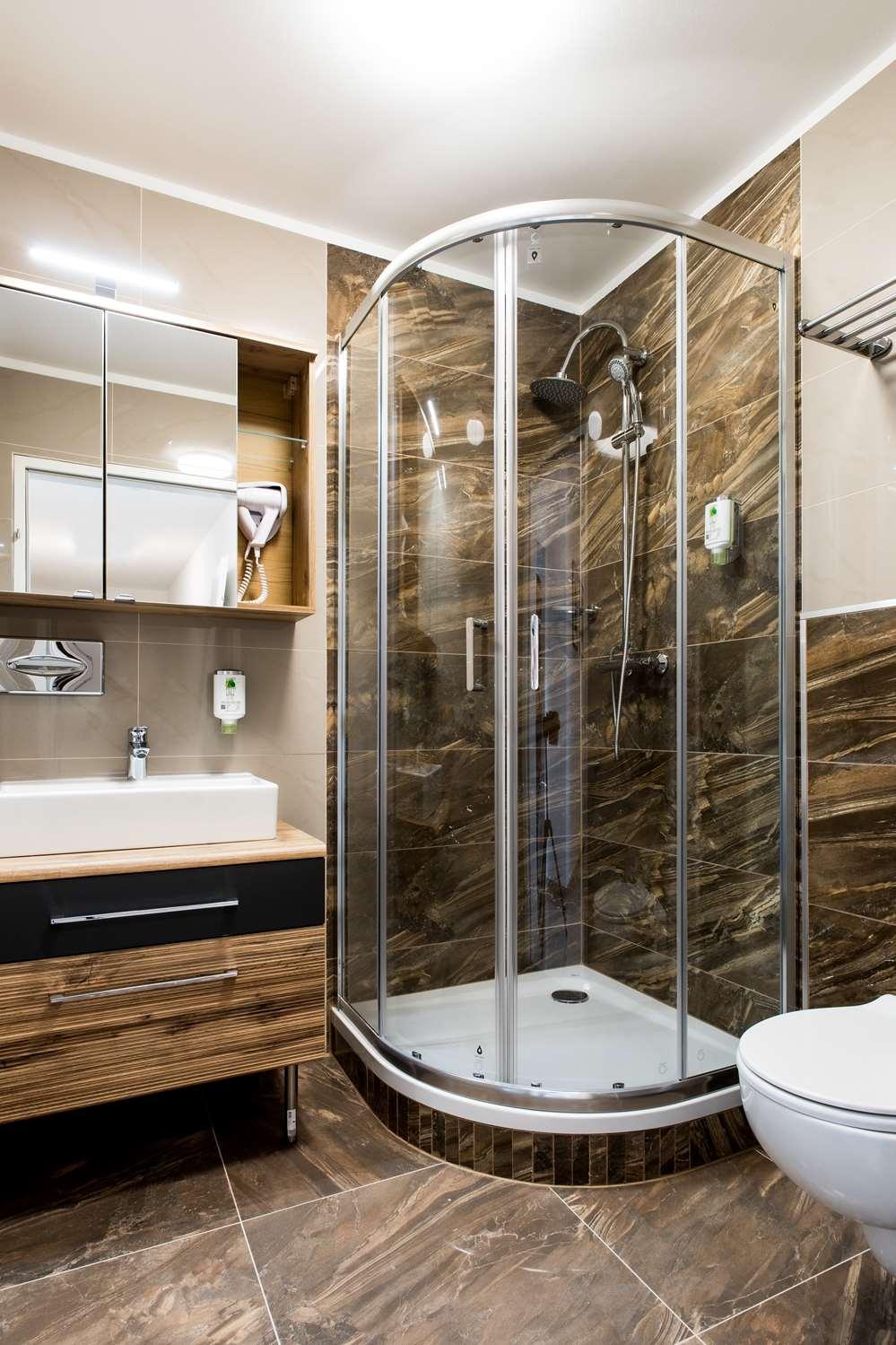 Best Western Plus Celebrity Suites Wenen Buitenkant foto