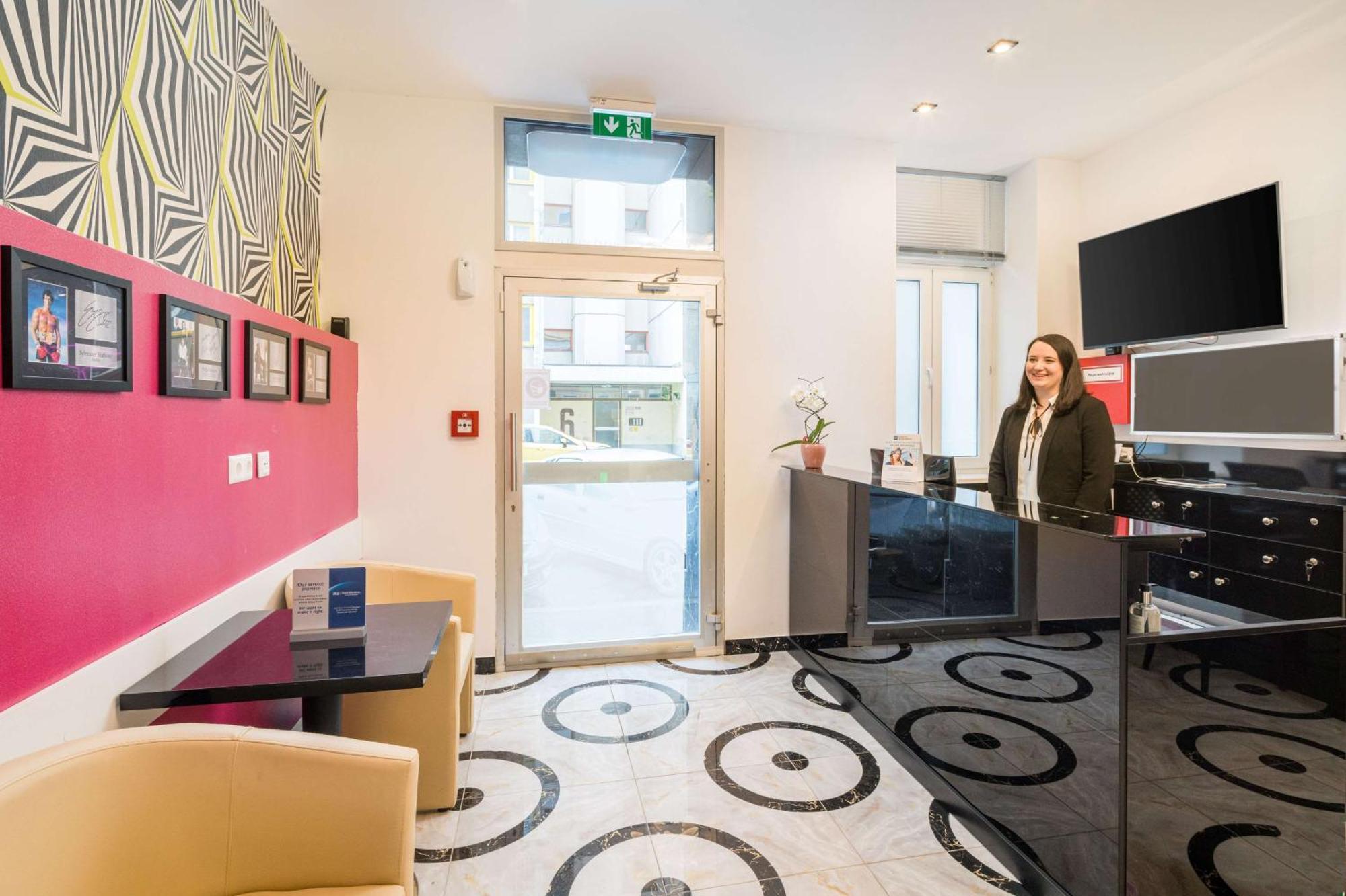 Best Western Plus Celebrity Suites Wenen Buitenkant foto
