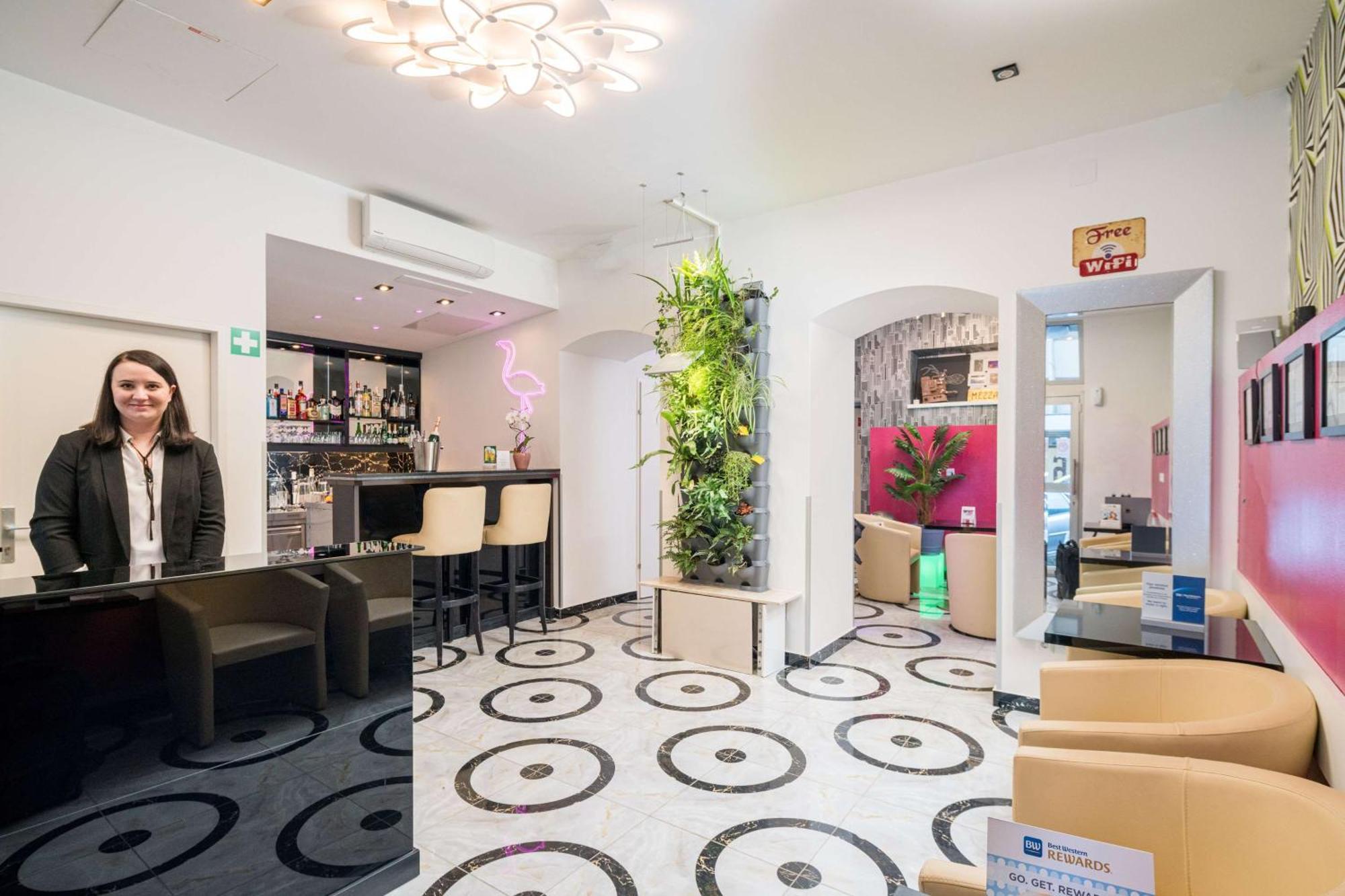 Best Western Plus Celebrity Suites Wenen Buitenkant foto
